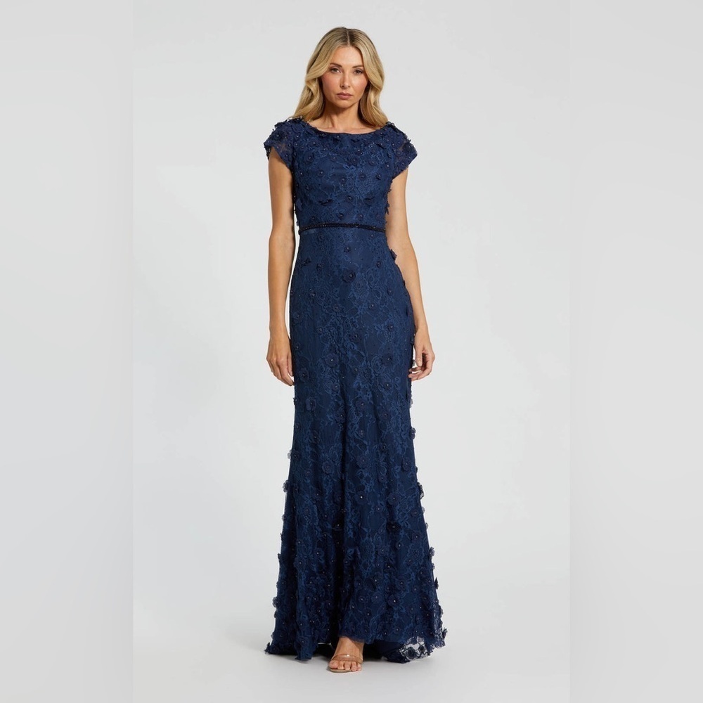 Refined Floral Applique Sheath Dress by Mac Duggal Style 67711 NWT - Picture 1 of 8